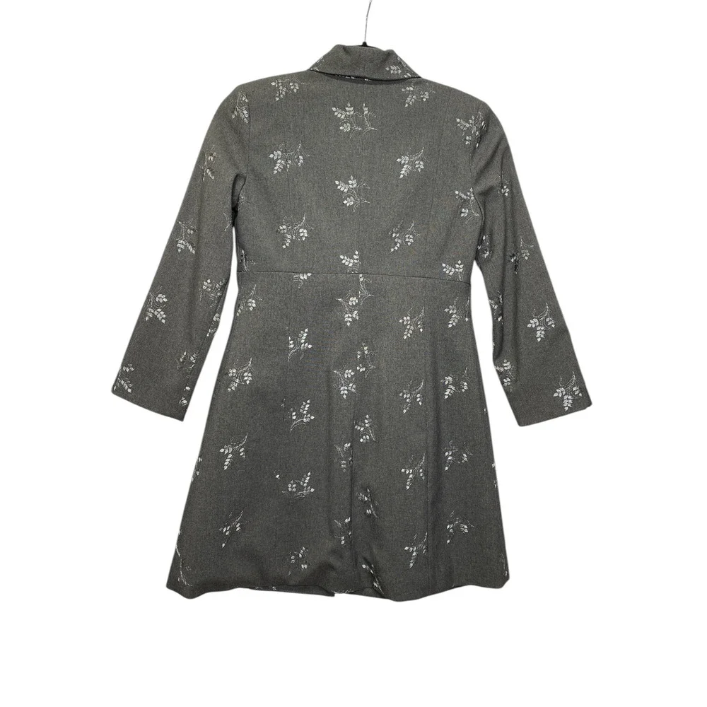 Monkey Wear excellent dress